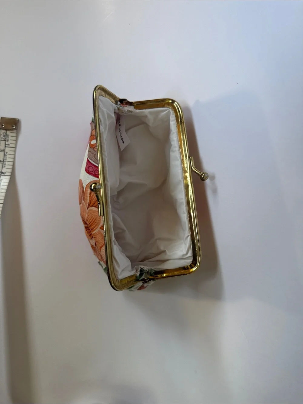 N/A chic cream